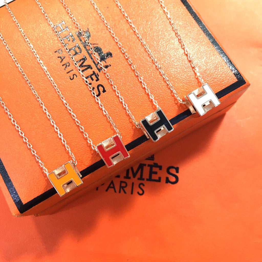 18K Cage D'H Hermes Necklace