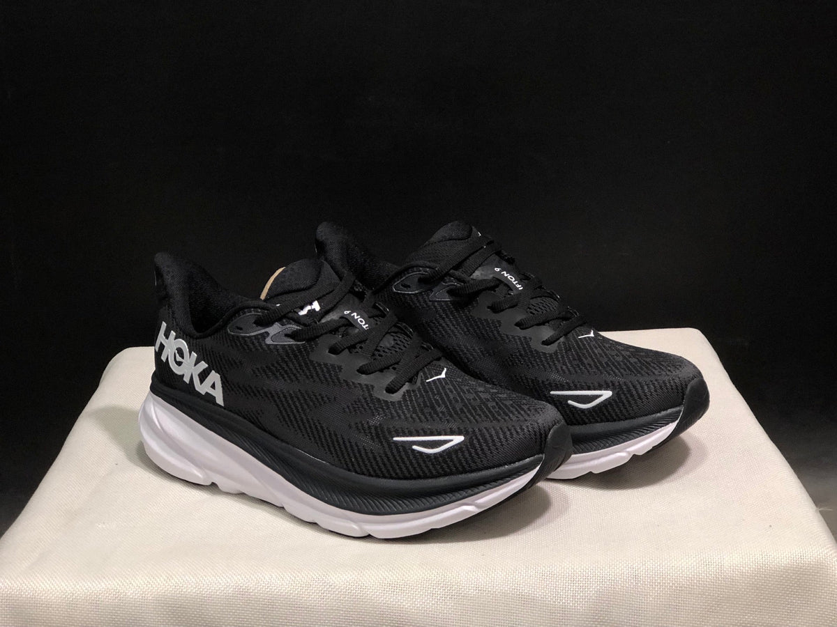 HOKA ONE ONE Clifton 9